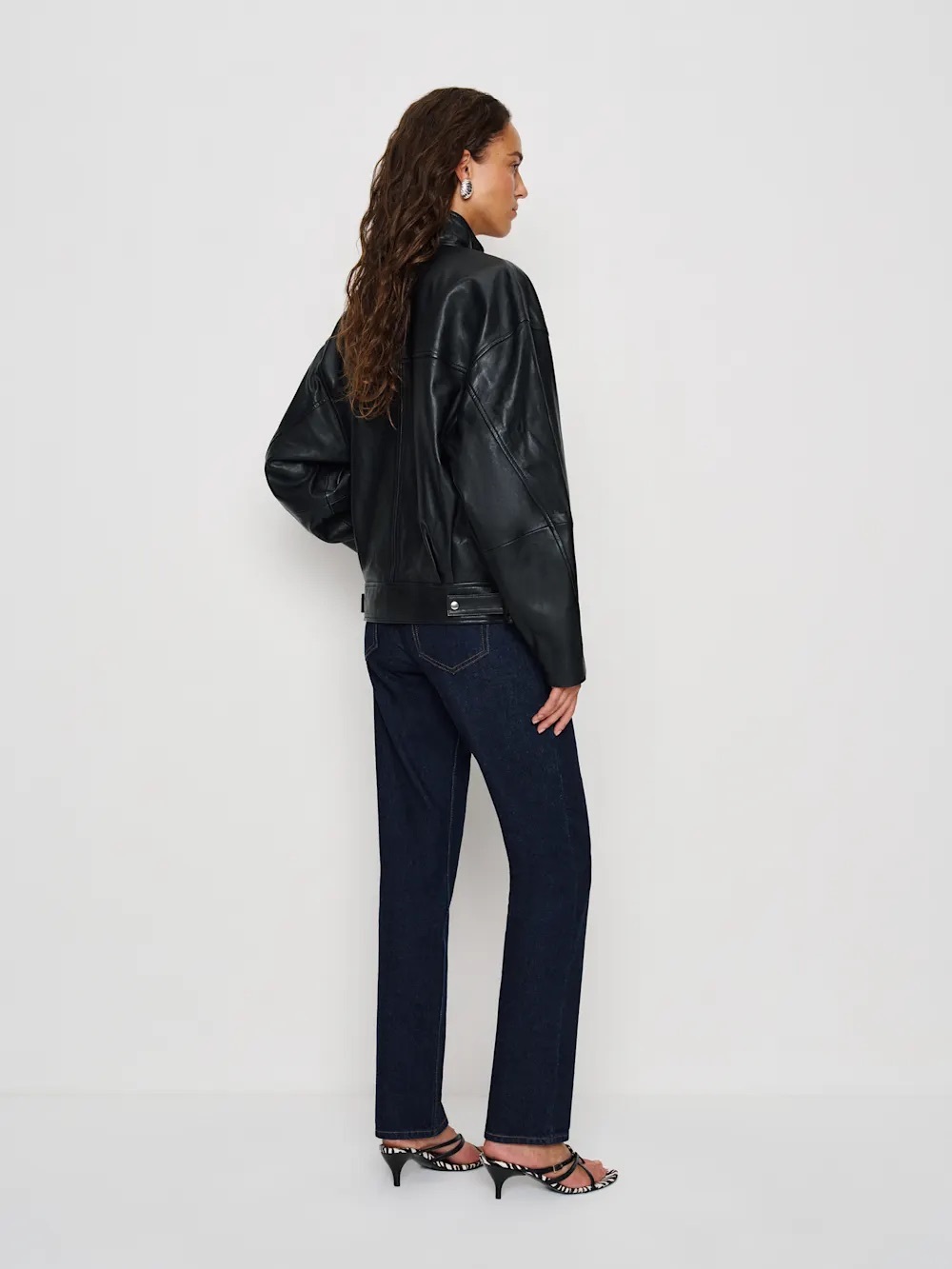 NEW Reformation Veda Harrison Leather Oversized Bomber Jacket, Black XS - Picture 7 of 16